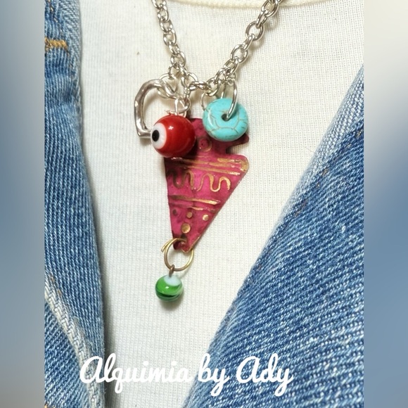 GOOD VIBES ONLY EVILS EYE MULTI CHARMS NECKLACE - Picture 2 of 2